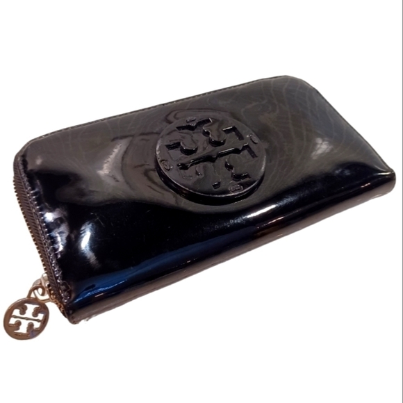 Auth! Tory Burch patent leather wallet - Picture 1 of 8